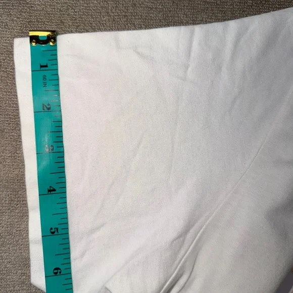 Burberry White and Gold Logo T-Shirt - Picture 6 of 15